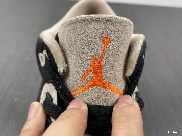 Jordan Elephant 945 3 DailyWear Desert Air CT8532- 0608